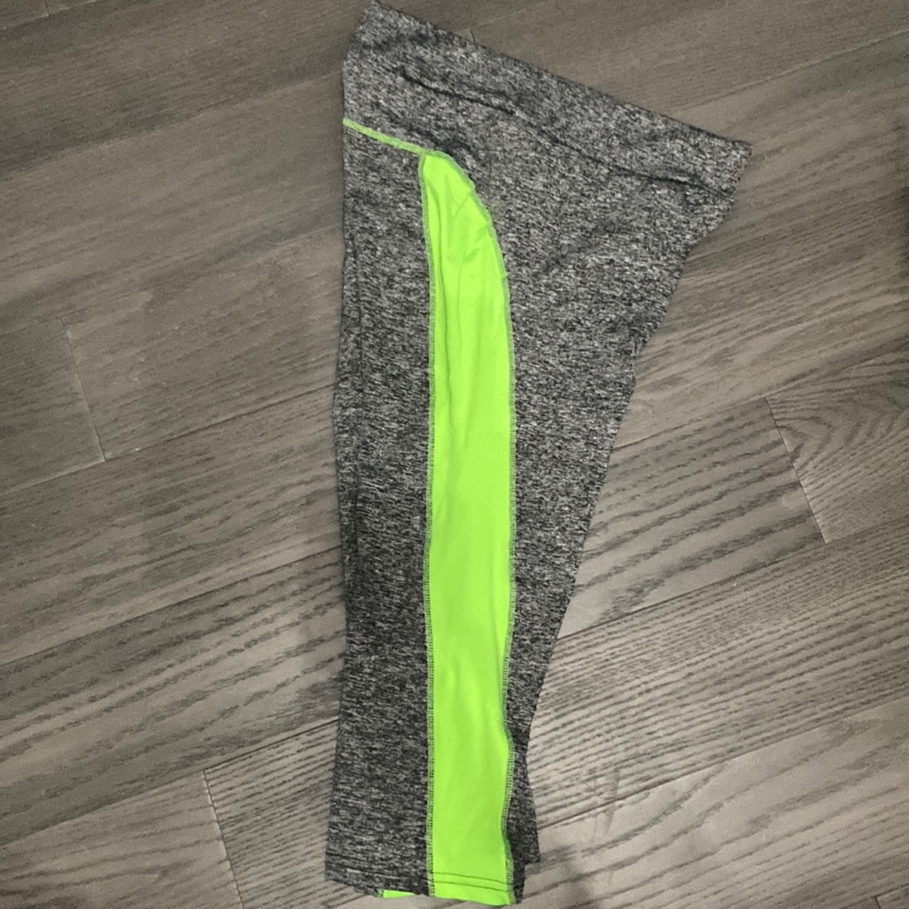 Gray leggings. Like New